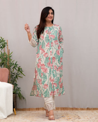 Aline Kurta with Lace Detailing on Sleeves