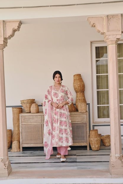 Beautiful Cotton Fabric Straight Kurti Pant With Kota Doria Dupatta