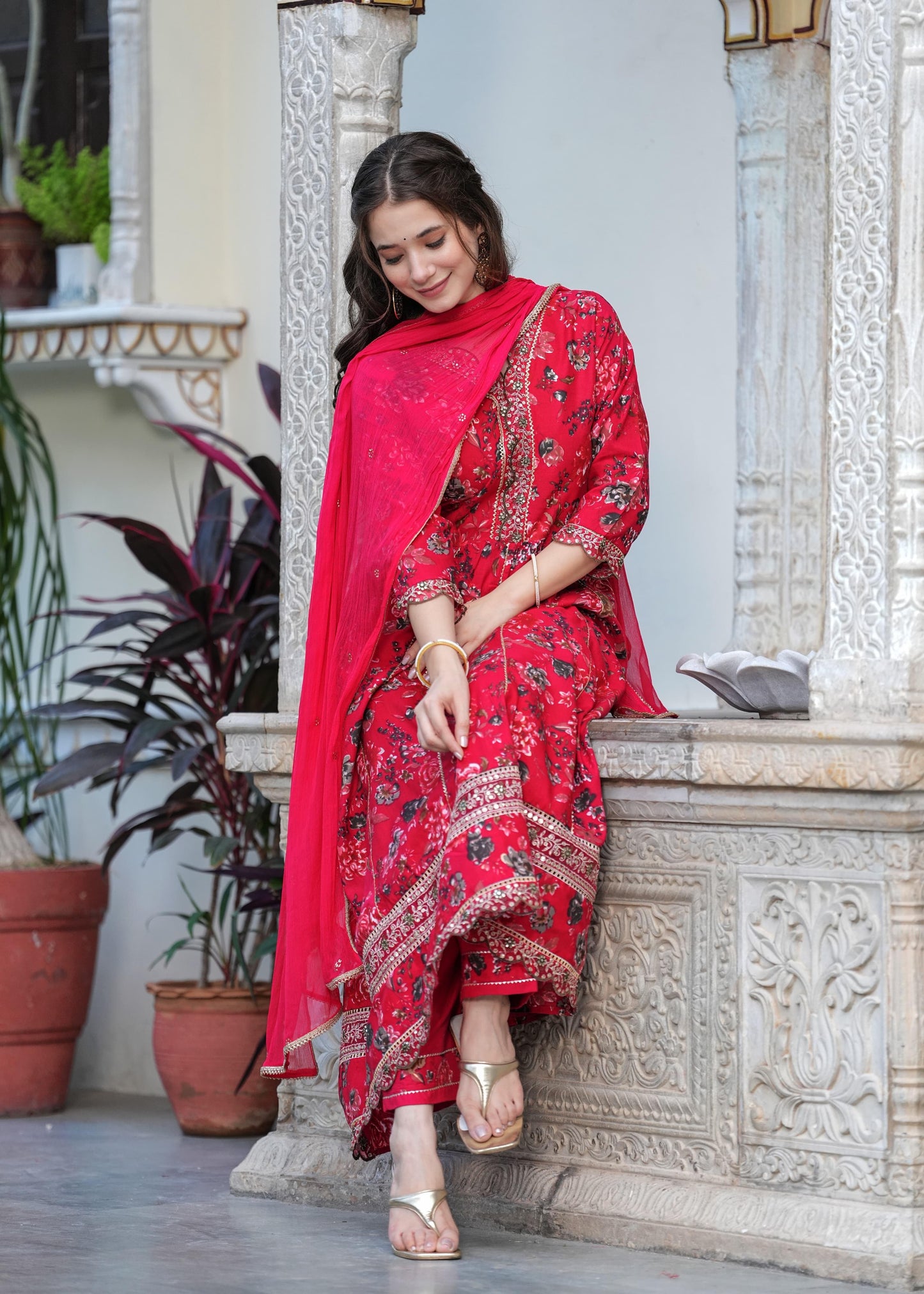 Beautiful ANARKALI KURTA With Heavy Reyon Embroidery Work