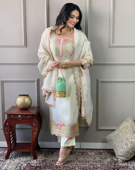 HEAVY MASLIN COTTAN WITH HAVY EMBROIDERY WORK TOP & PANT SET