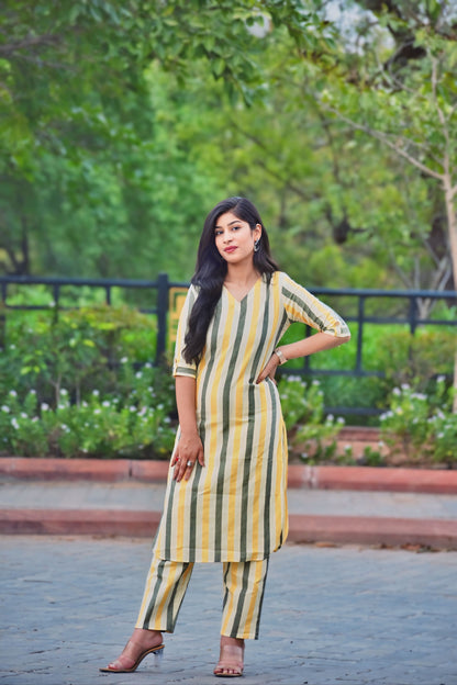 Lovely Bright Colour Dress