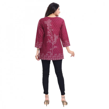 Quarter Sleeve Faux Crepe Printed Short Kurti Tunic Top (Color:Magenta)