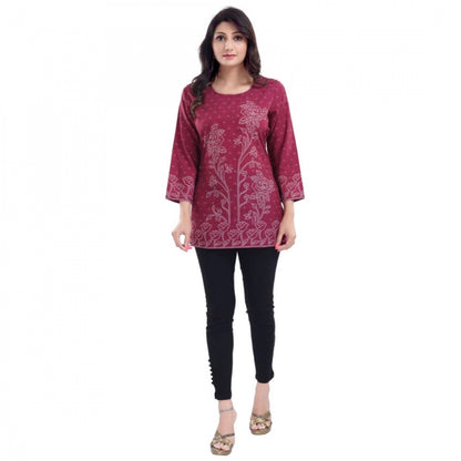 Quarter Sleeve Faux Crepe Printed Short Kurti Tunic Top (Color:Magenta)