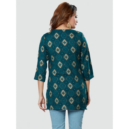 Casual 3/4 Sleeves Printed Rayon Short Top (Green)