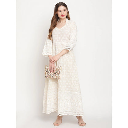 Casual 3/4th Sleeve Embroidered Cotton Kurti (White)