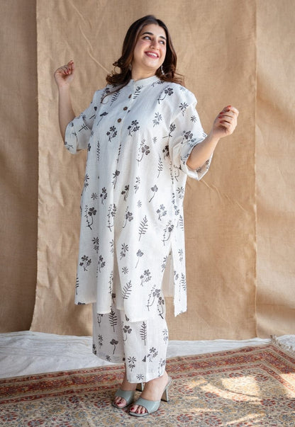 Pure Cotton kurti with leaf print with Plazzo