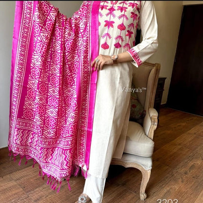 Cotton Kurta Pant & Khadi Silk Dupatta