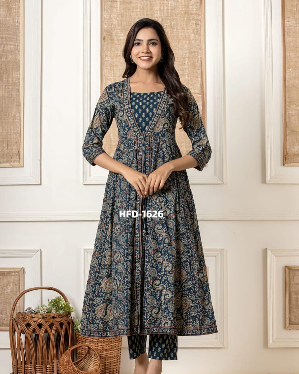 NEW FULL COTTON PRINT HAND WORK ANARKALI KURTI PANT MALMAL DUPATTA ARRIVAL