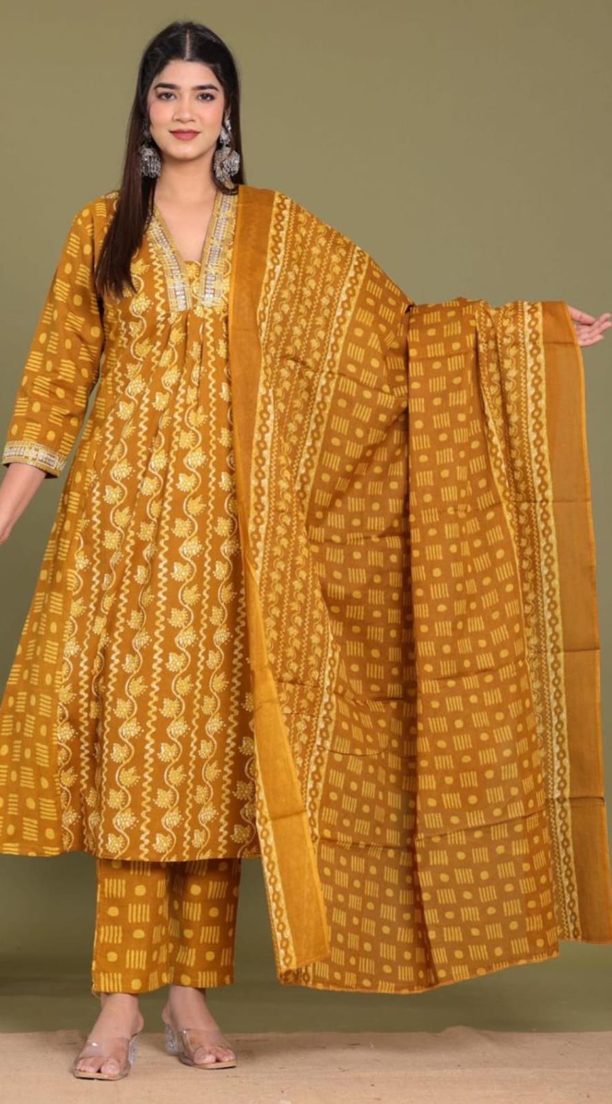 KURTA PENT WITH DUPATTA SUIT SET