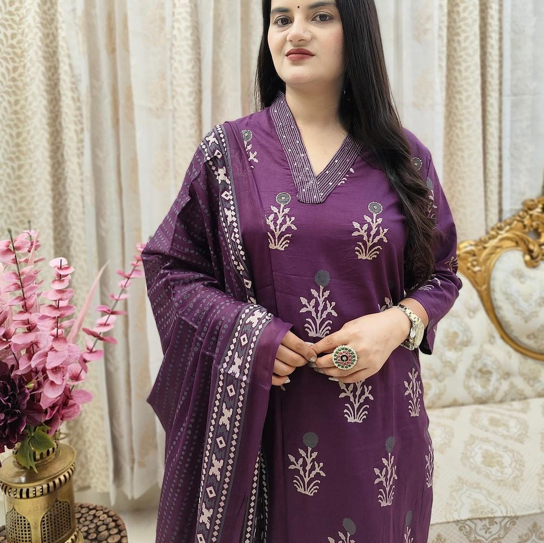 BEAUTIFULL EMBROIDERY WITH SEQUENCE AND TUBELIGHT WORK KURTI