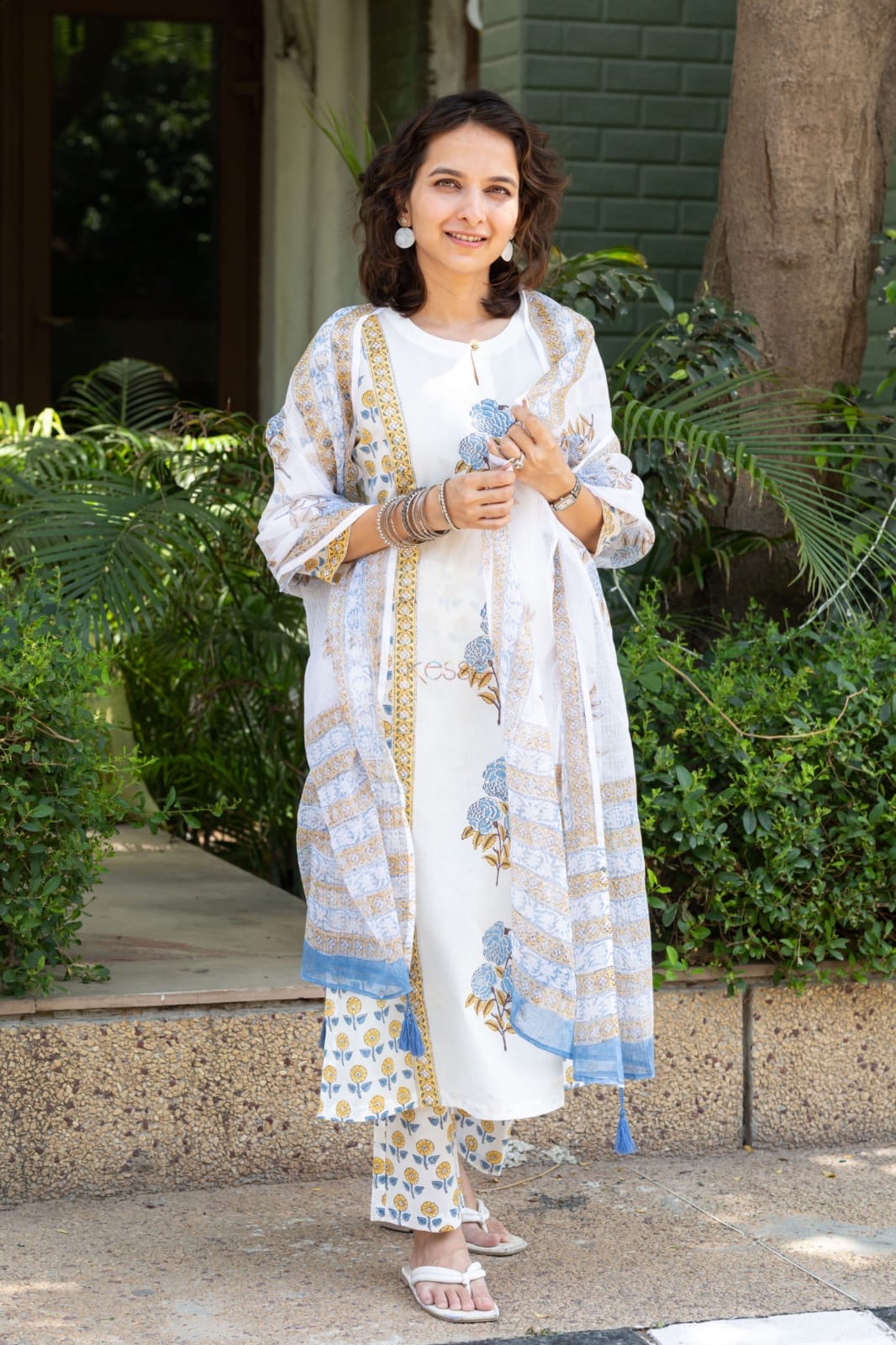 KURTA PENT WITH DUPATTA SUIT SET