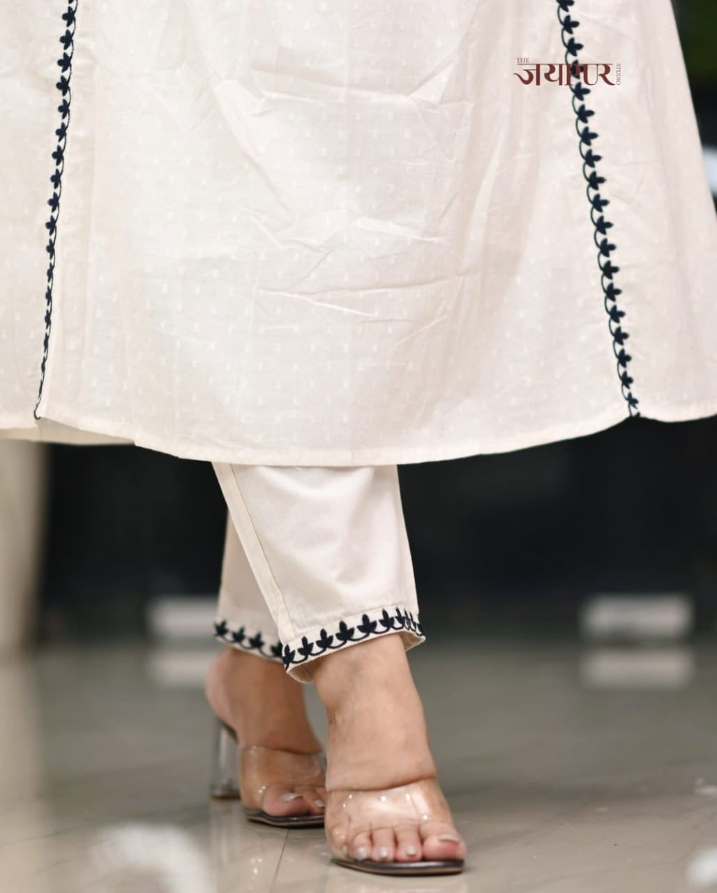 COTTON EMBROIDERED PAIRED WITH MULMUL DUPATTA