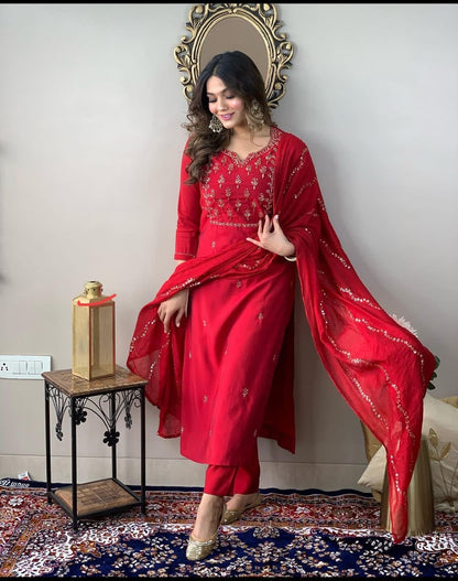 New Red Nazmin Duppata Pant set