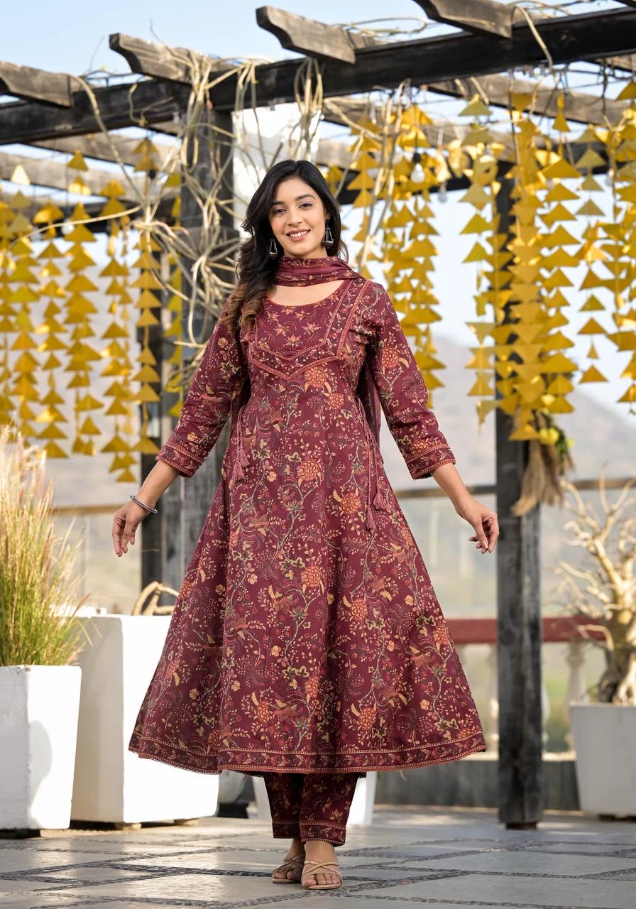 Indulge In Luxury With Our Jalsa Gher Floral Suit Set