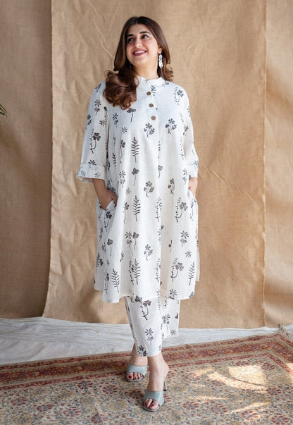 Pure Cotton kurti with leaf print with Plazzo