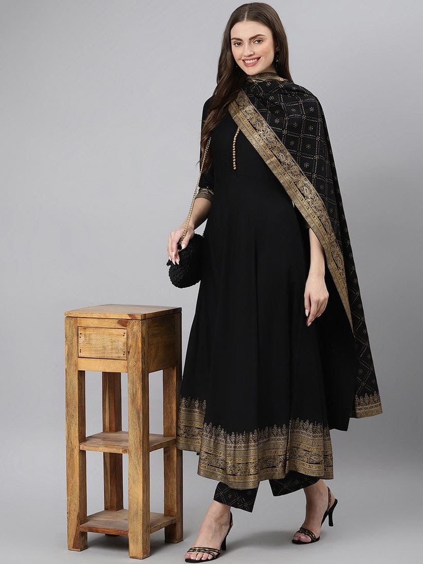 Beautiful Heavy Printed Anarkali Kurti And Full Printed Palazzo And Dupatta