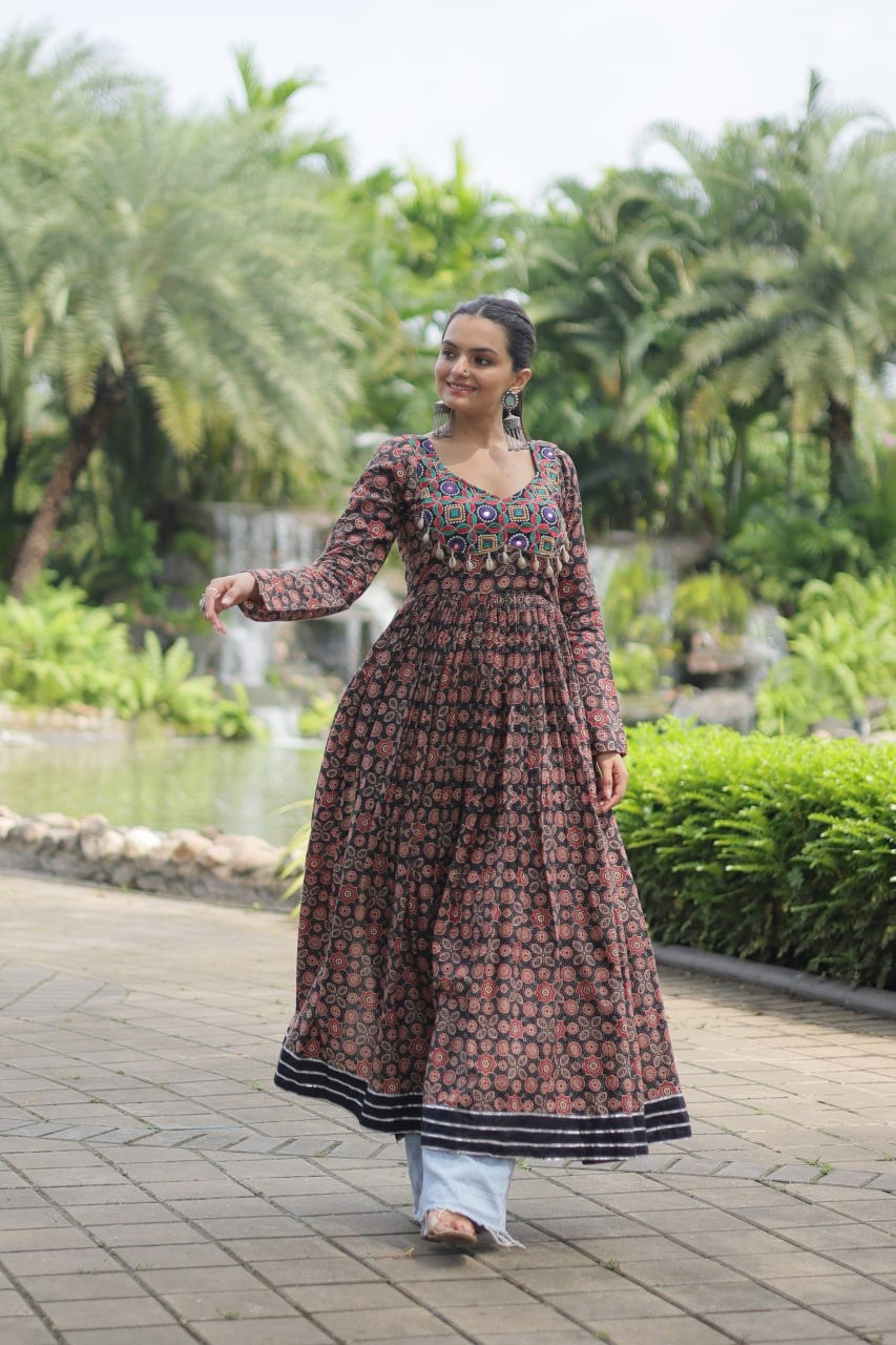 Designer Printed Kurti Made from Heavy Printed Cotton with Kutchi Gamthi Lace and Kodi Work