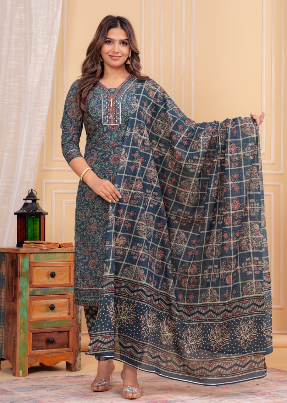 Beautiful Straight Pattern Kurti with Beautiful Hand Work on Neck 
& Hand Threads Work