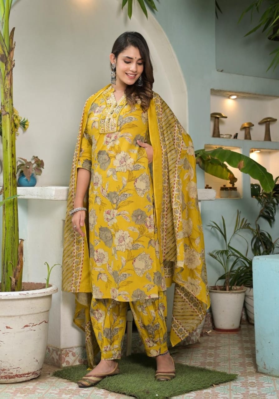 Floral Printed Mirror Embellished Straight Kurta Paired With Afghani Bottom And Printed Dupatta