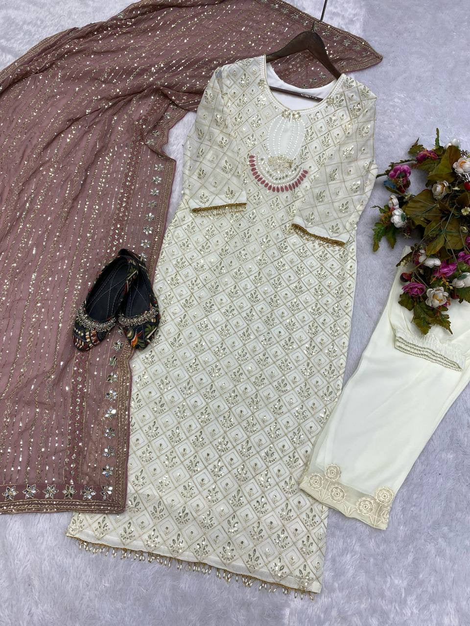 Beautiful Heavy Quality Georgette Fabric Designer Wear Kurti Pant and Duppata