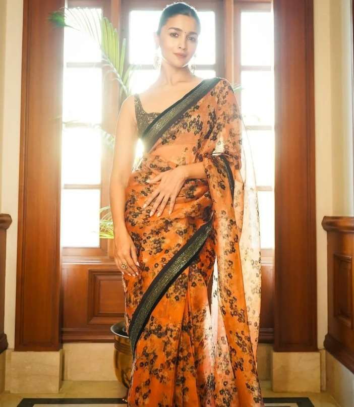 Alia Bhatt Organza Silk With Fancy Digital Flower Print Saree