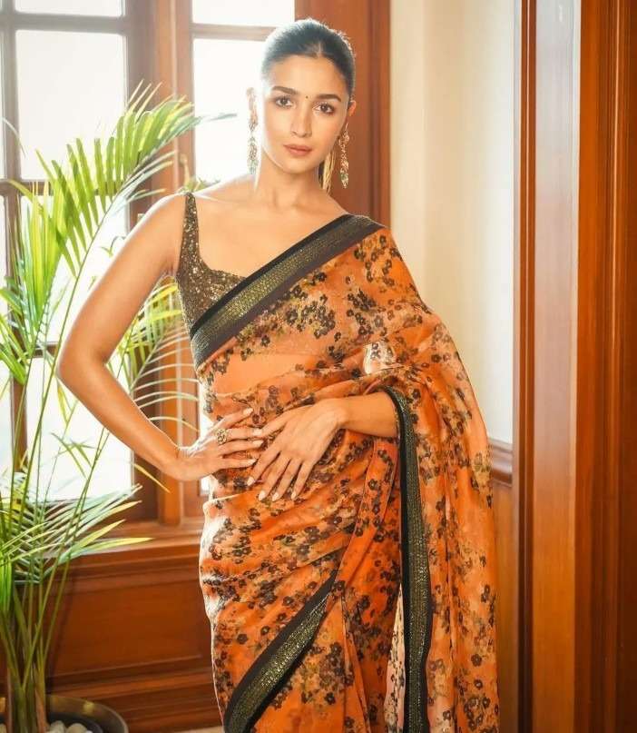 Alia Bhatt Organza Silk With Fancy Digital Flower Print Saree