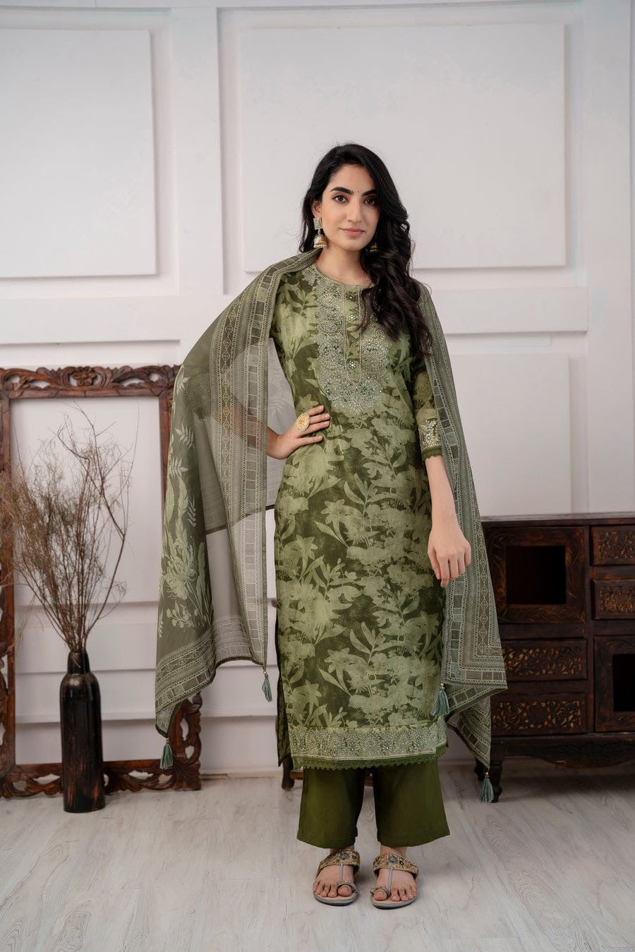 Amazing Straight Kurta & Dupatta Set