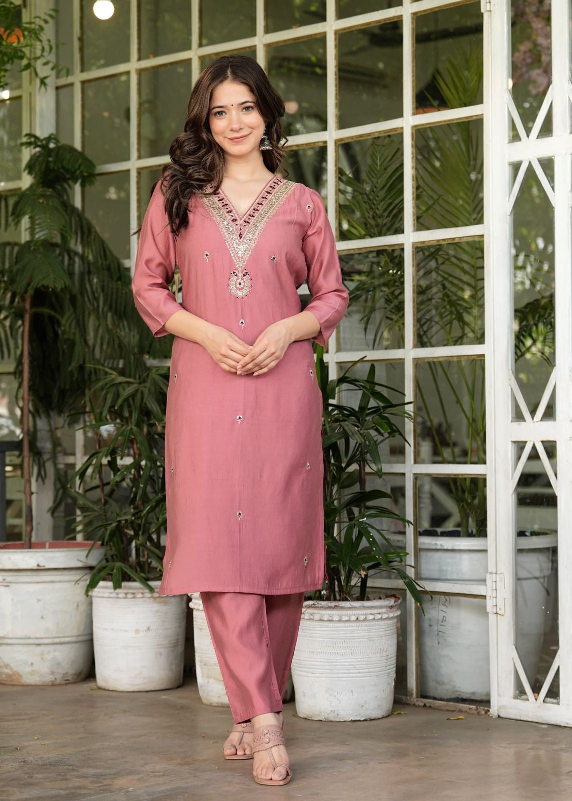 Beautiful Roman Model Silk Kurti Set