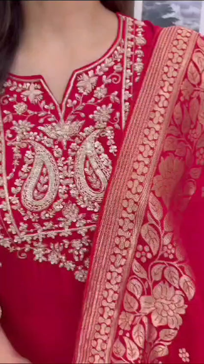 PURE ORIGINAL CHANDERI JACQUARD (BANARASI ) DUPPTA